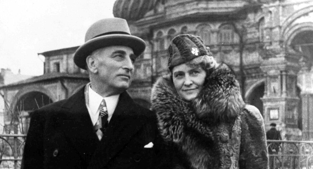 U.S. Ambassador to Moscow Joseph E. Davies, with his wife Marjorie, before St. Basil’s Cathedral, Moscow