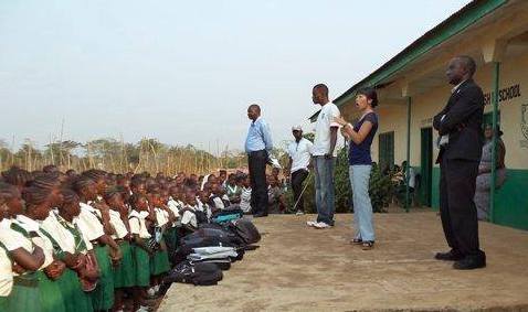 Boa Lee speaks to students in Sierra Leone