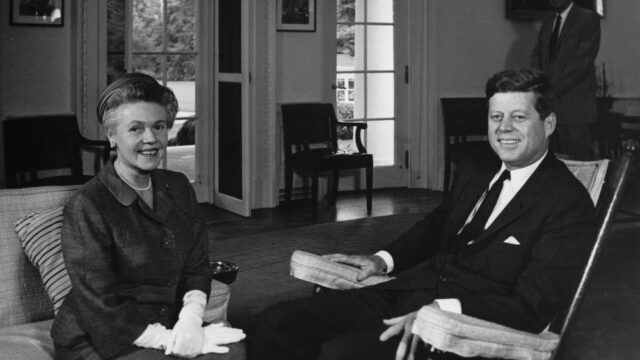 Anderson sitting with JFK in the oval office