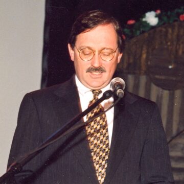 U.S. diplomat J.D. Bindenagel, pictured here in 1996 when he was chargé d’affaires to Germany, comments in the interview clip on the antagonism in 1989 between Soviet General Secretary Mikhail Gorbachev and East German General Secretary Erich Honecker.