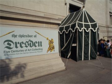 The colorful exhibition “The Splendors of Dresden” opened the new East Wing of Washington, DC’s National Gallery of Art in 1978.