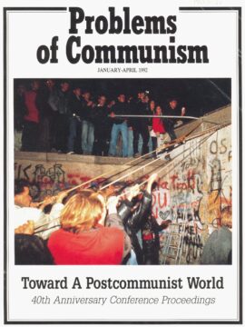 Titelseite der Broschüre „Problems of Communism – Toward A Postcommunist World“