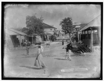 A street scene in Port-au-Prince (1890-1901). Courtesy of the Library of Congress.