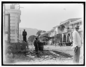 A public fountain in Port-au-Prince (1890-1901). Courtesy of the Library of Congress.