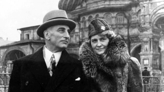 U.S. Ambassador to Moscow Joseph E. Davies, with his wife Marjorie, before St. Basil’s Cathedral, Moscow